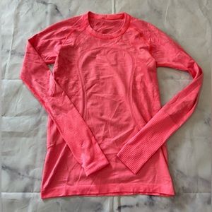 LULULEMON swiftly tech long sleeve shirt ✨